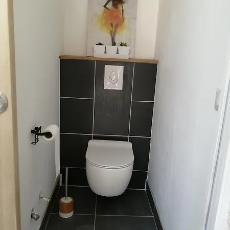 La Basse Monniere Bed & Breakfast